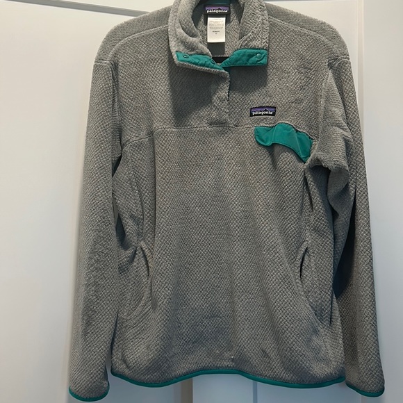 Patagonia-re-tool snap pocket fleece pullover. - Picture 7 of 8